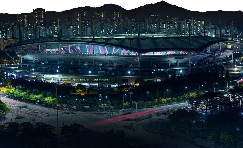 LPL比赛出现诡异事件，IG决胜局推基地时，直播间出现女性哭声